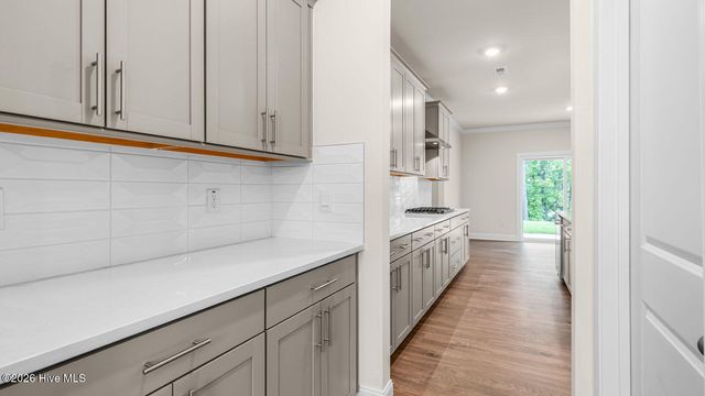 1124 Summer Daisy Drive, Aberdeen, NC 28315