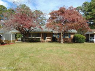 3108 Ridgecrest Drive, Rocky Mount, NC 27803