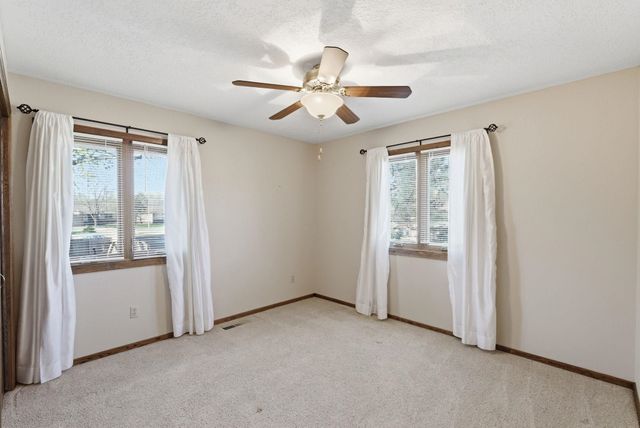 709 Marsha Dr, Andover, KS 67002