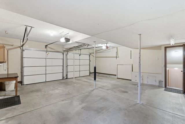 709 Marsha Dr, Andover, KS 67002