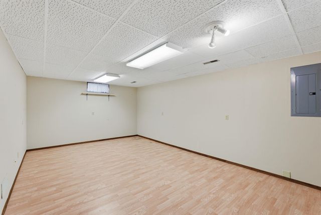 709 Marsha Dr, Andover, KS 67002