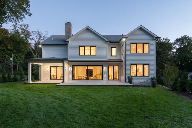 72 Old Kings Highway South, Darien, CT 06820