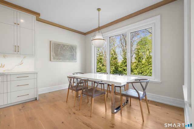 72 Old Kings Highway South, Darien, CT 06820