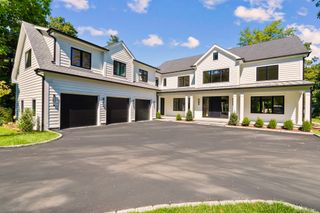 72 Old Kings Highway South, Darien, CT 06820