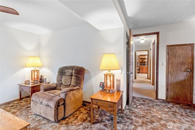 6743 La Bello Drive, Lynden, WA 98264