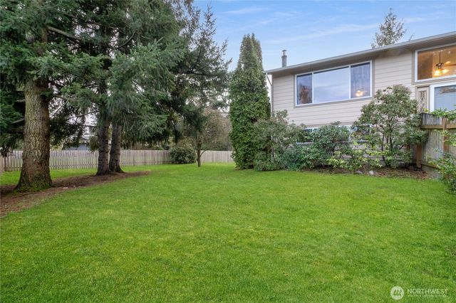 6743 La Bello Drive, Lynden, WA 98264