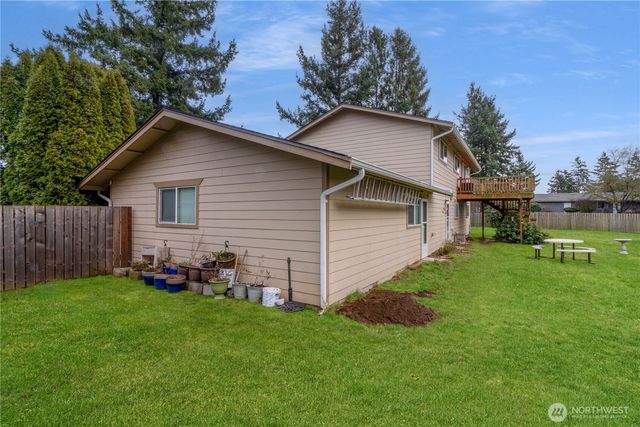 6743 La Bello Drive, Lynden, WA 98264