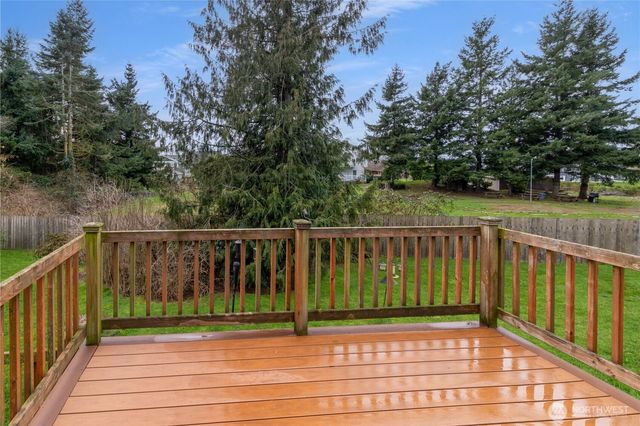 6743 La Bello Drive, Lynden, WA 98264