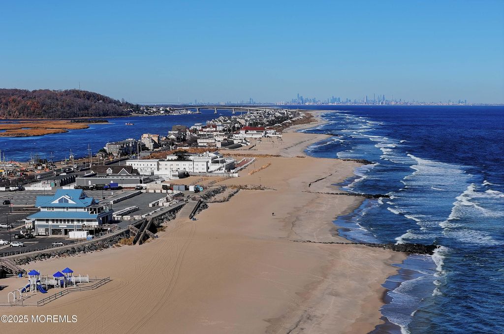 4 Center Street, #2, Sea Bright, NJ 07760