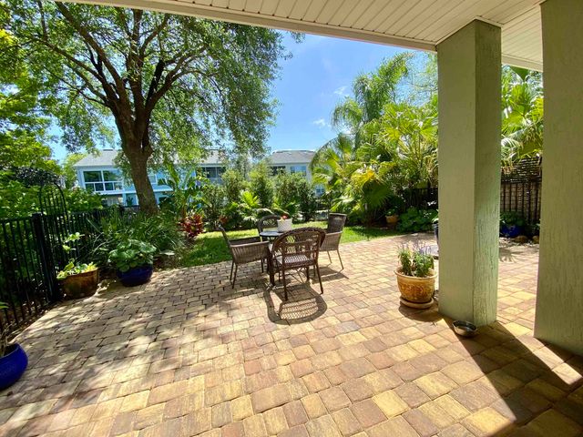 176 Sunset Cir, St Augustine, FL 32080