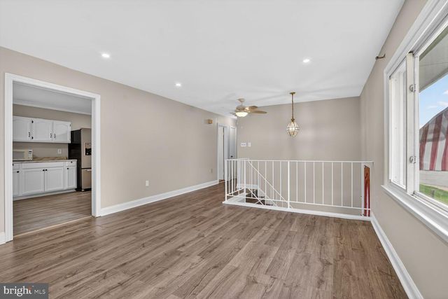 4812 KENTBURY CT, Woodbridge, VA 22193