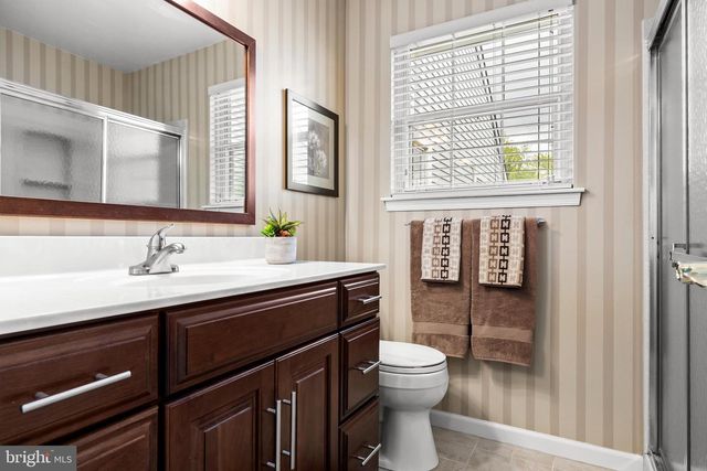995B SCOTSWOOD COURT, Mount Laurel, NJ 08054
