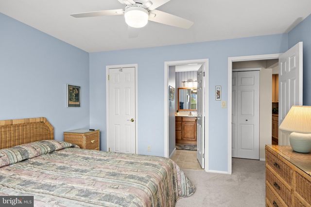 995B SCOTSWOOD COURT, Mount Laurel, NJ 08054