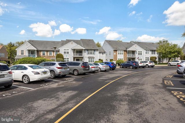 995B SCOTSWOOD COURT, Mount Laurel, NJ 08054
