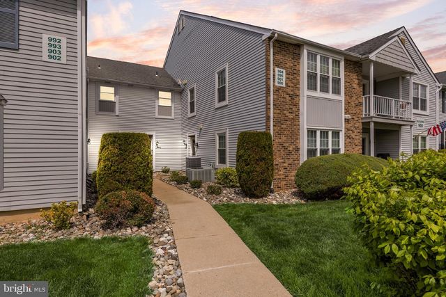 995B SCOTSWOOD COURT, Mount Laurel, NJ 08054