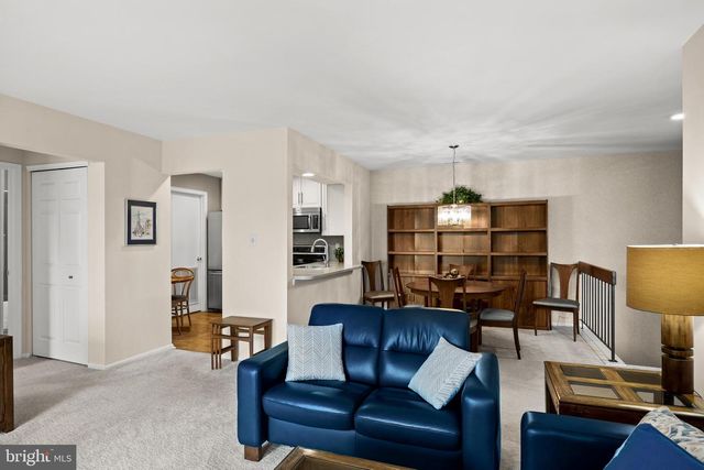 995B SCOTSWOOD COURT, Mount Laurel, NJ 08054