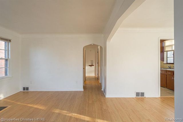 17902 Chester Street, Detroit, MI 48224