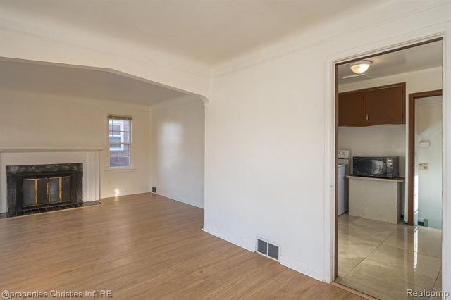 17902 Chester Street, Detroit, MI 48224