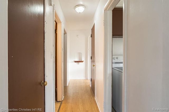17902 Chester Street, Detroit, MI 48224