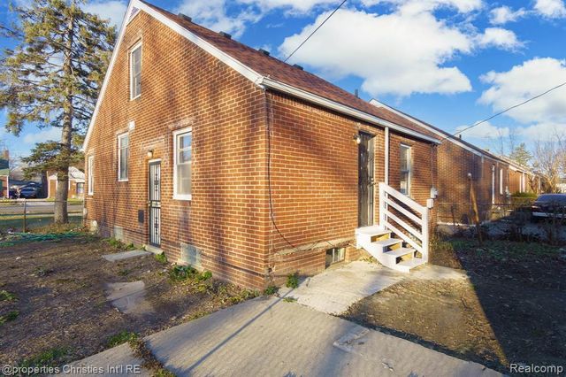 17902 Chester Street, Detroit, MI 48224