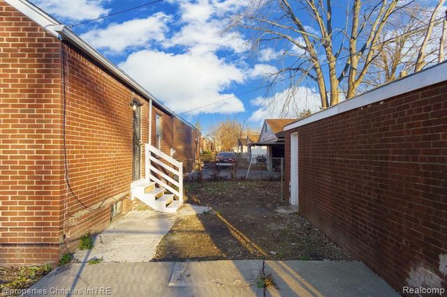 17902 Chester Street, Detroit, MI 48224
