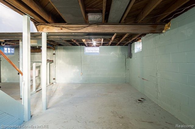 17902 Chester Street, Detroit, MI 48224