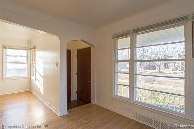 17902 Chester Street, Detroit, MI 48224