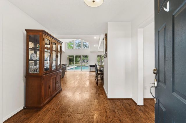 522 Oyster Creek Drive, Sugar Land, TX 77478