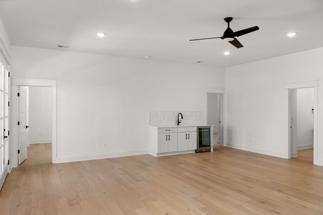 959 Fanning Bend Dr, Winchester, TN 37398