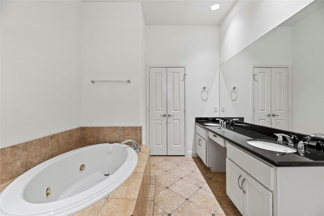 5205 Rose Street B, Houston, TX 77007