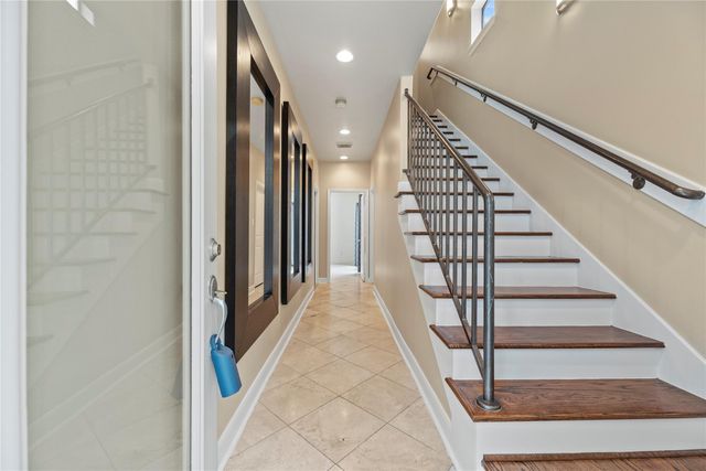 5205 Rose Street B, Houston, TX 77007