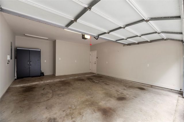 5205 Rose Street B, Houston, TX 77007