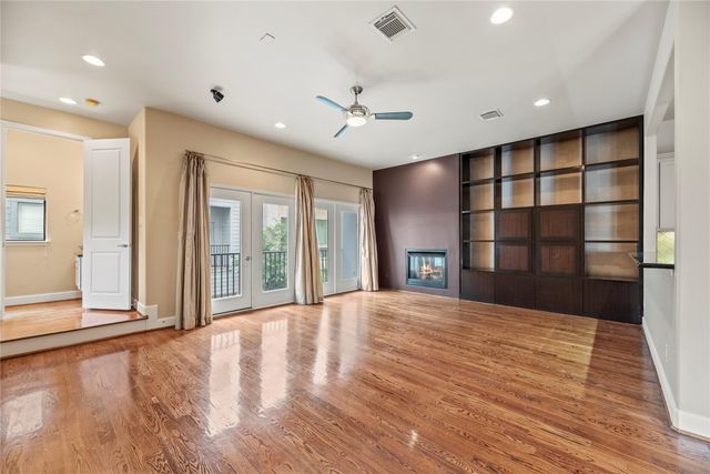 5205 Rose Street B, Houston, TX 77007