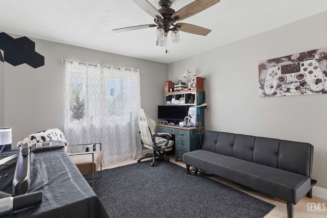 12008 Palm Avenue, Bakersfield, CA 93312