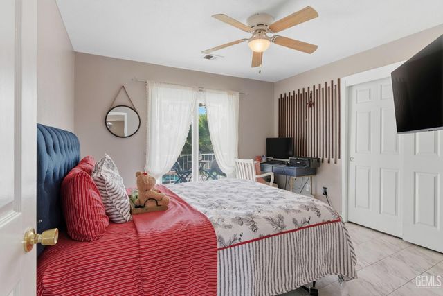 12008 Palm Avenue, Bakersfield, CA 93312