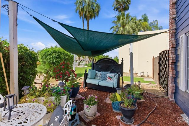 12008 Palm Avenue, Bakersfield, CA 93312