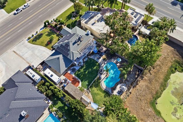 12008 Palm Avenue, Bakersfield, CA 93312