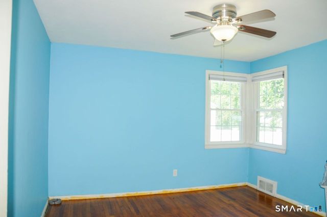 109 White Street, Manchester, CT 06042