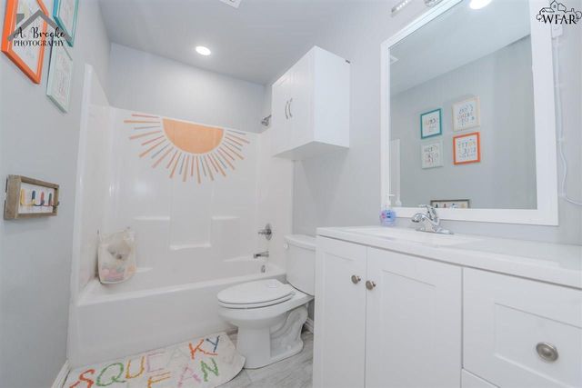 2 GILBERT ROAD, Burkburnett, TX 76354