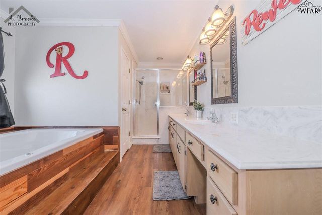 2 GILBERT ROAD, Burkburnett, TX 76354