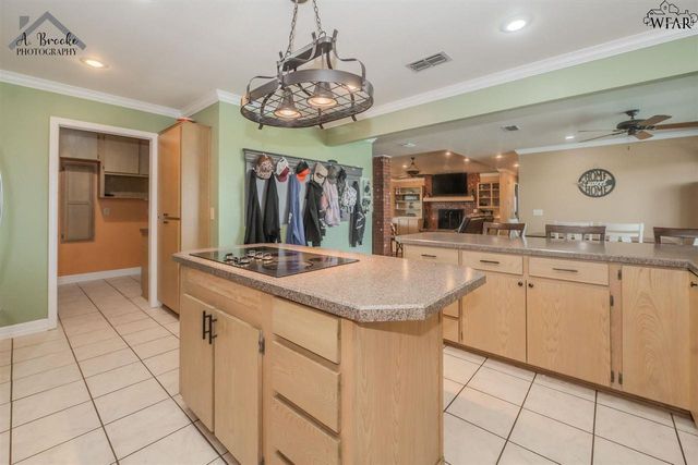 2 GILBERT ROAD, Burkburnett, TX 76354