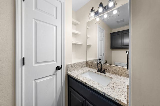 324 N Tolbert Avenue, Sherman, TX 75092