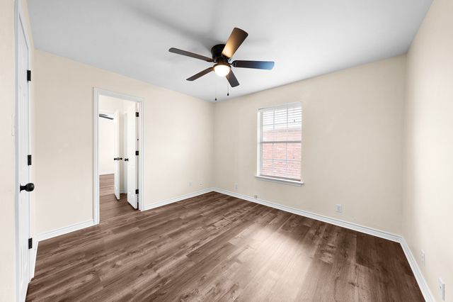 324 N Tolbert Avenue, Sherman, TX 75092