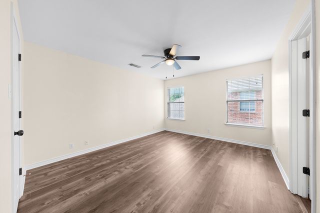 324 N Tolbert Avenue, Sherman, TX 75092