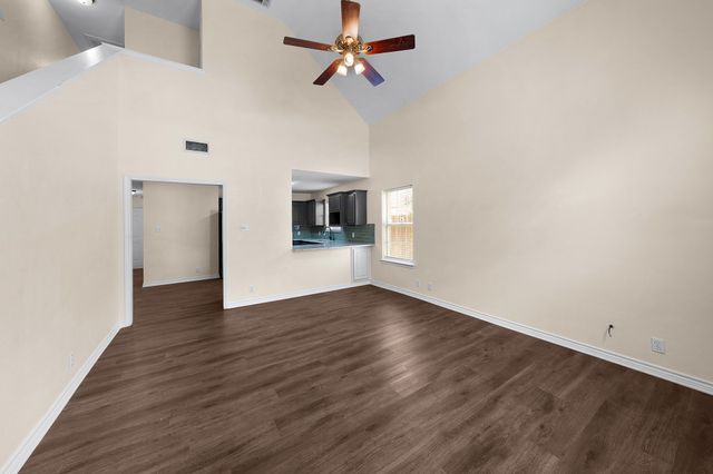 324 N Tolbert Avenue, Sherman, TX 75092