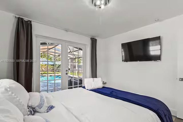 909 NE 7th St, Pompano Beach, FL 33060