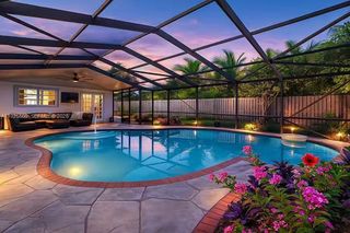 909 NE 7th St, Pompano Beach, FL 33060