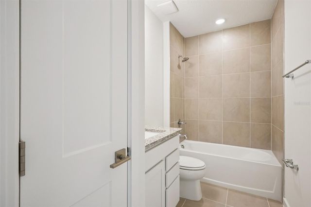 3267 CUP DRIVE, Lakeland, FL 33803