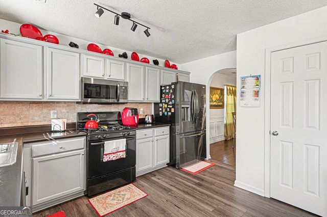 10733 James Drive, Jonesboro, GA 30238