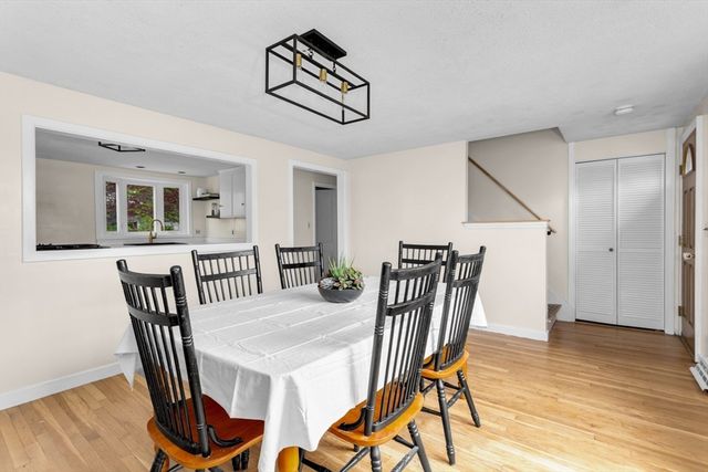 15 Mayflower Road, Norwood, MA 02062